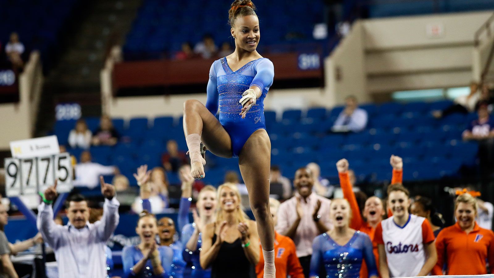 Hunter shares AllAround title as UF advances