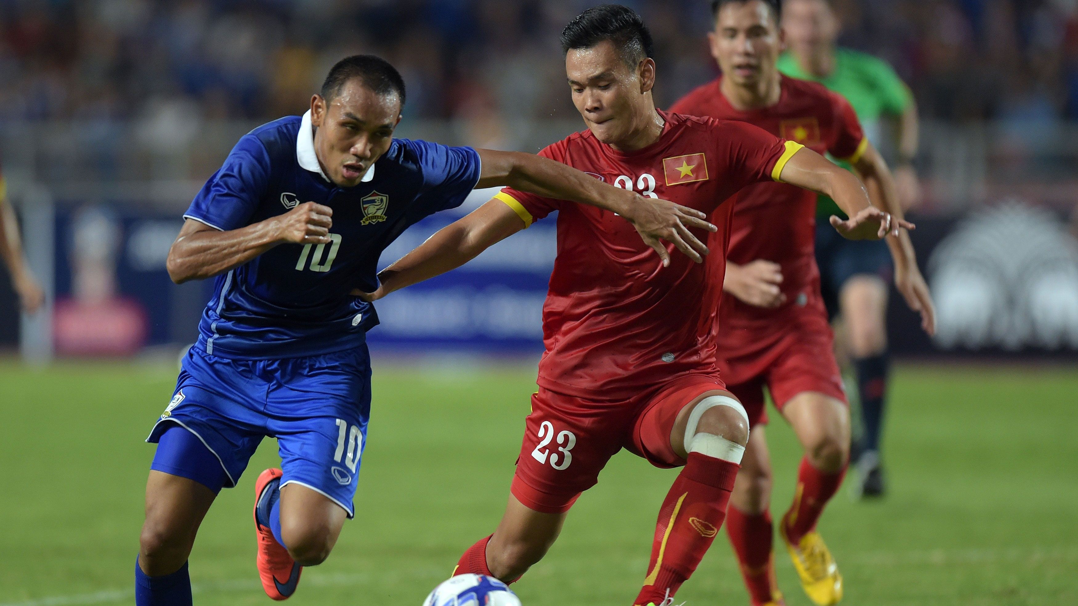 Ирак вьетнам. China vs Thailand. Football Thailand.