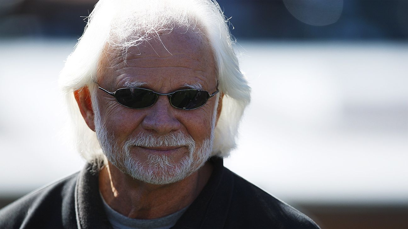 Ken Stabler, the Swashbuckling Quarterback of the Badass 1970s Raiders, Had  a Degenerative Brain Disease