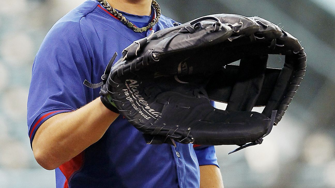 It was the glove 🤷‍♂️ (via @NBC Sports Bay Area & CA) #baseball #wo