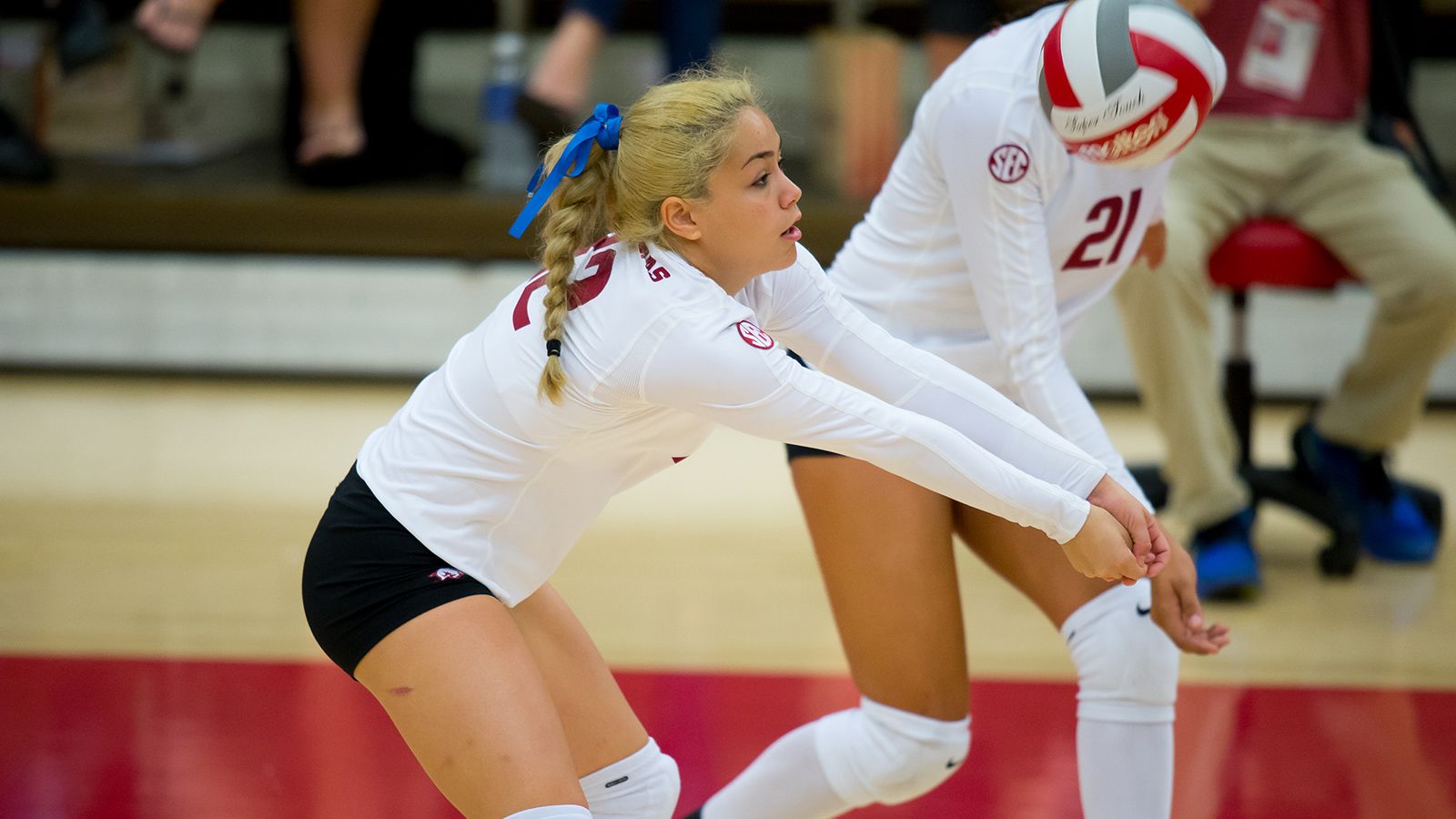 okiana-valle-named-sec-volleyball-player-of-the-week