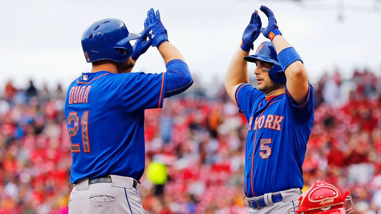 Anthony Recker reveals what it's like catching for Jacob deGrom