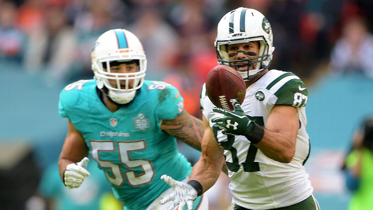 Eric Decker, New York Jets wide receiver, says he was surprised