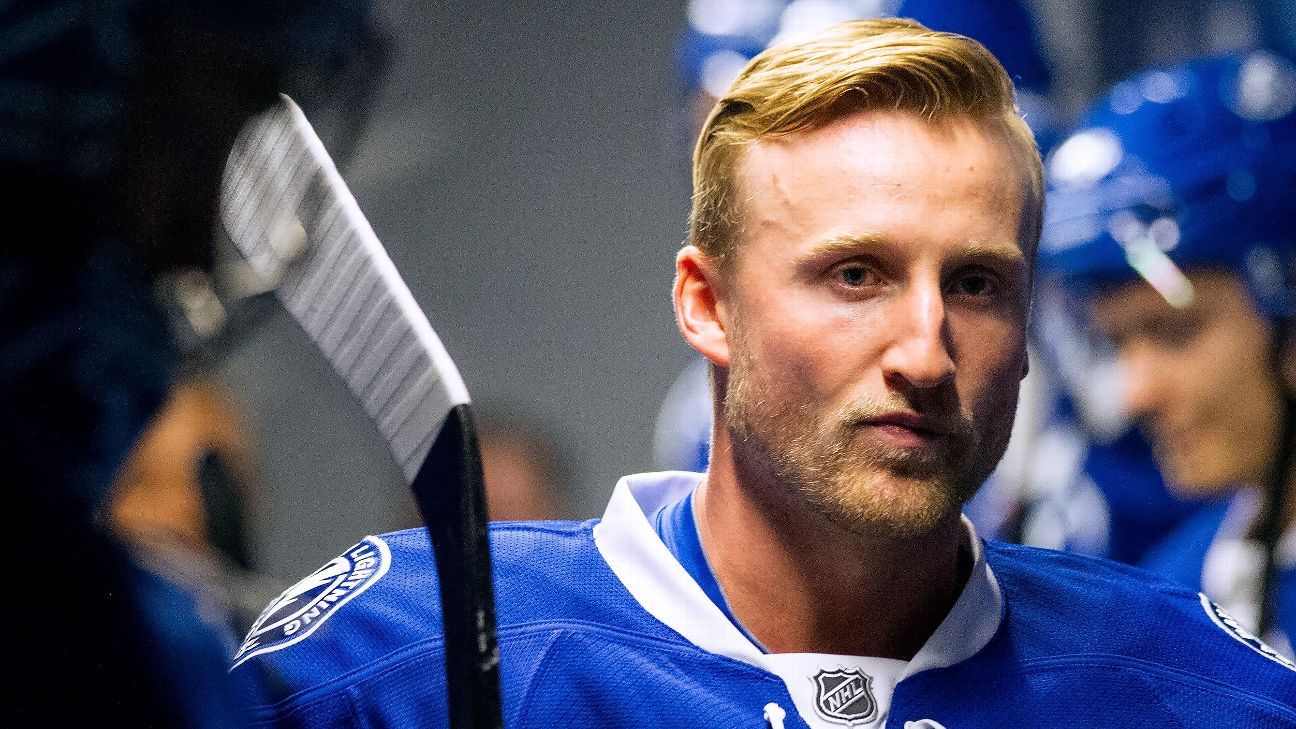Steven Stamkos of Tampa Bay Lightning scratched with upper-body injury -  ESPN