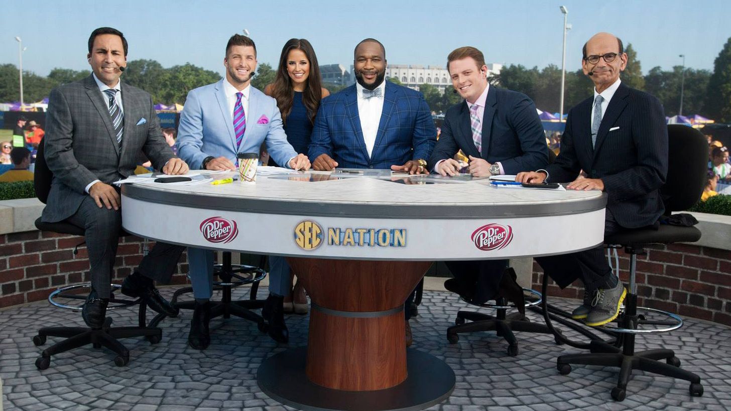 Cotton Bowl Announcers 2024 Tory Ainslee