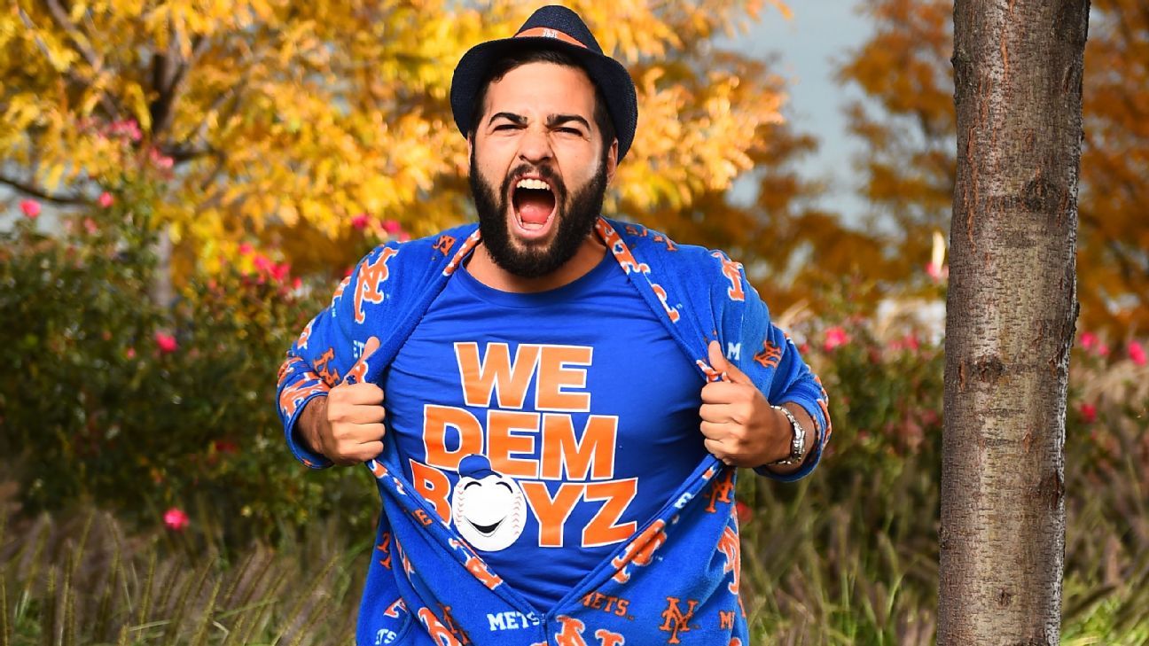 Mr. Met Grows His Hair In Support of Jacob deGrom