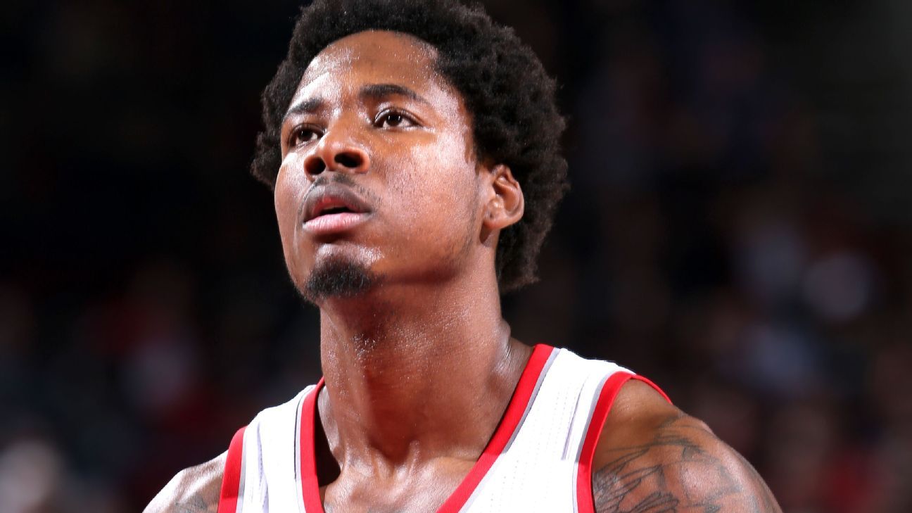 Blazers' Ed Davis to have shoulder surgery, likely out for year - ESPN