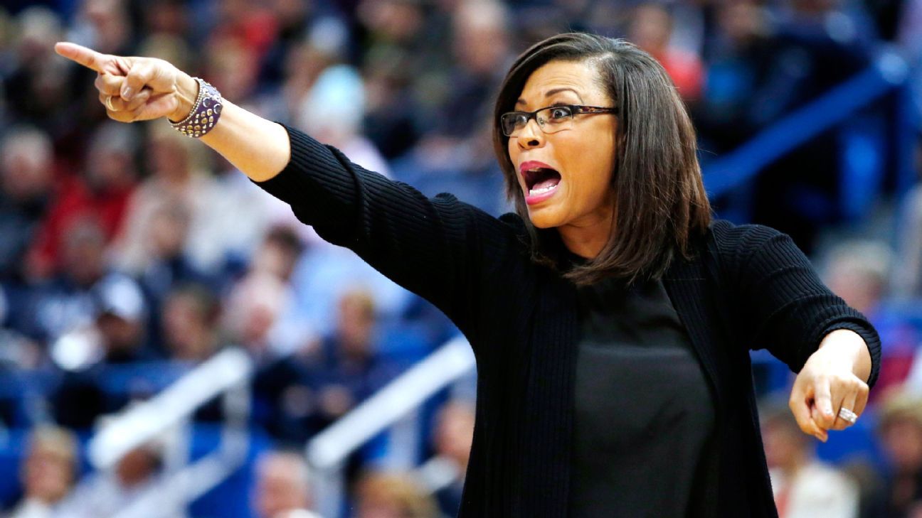 LSU coach Nikki Fargas in negotiations to become Las Vegas Aces team