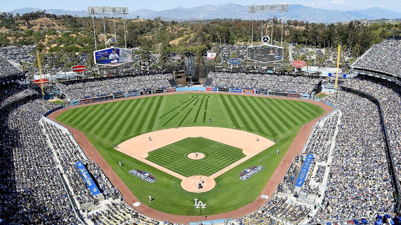 Man charged with felony assault in Dodger Stadium incident - ESPN