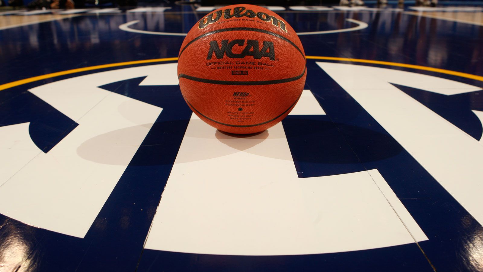 Media picks Kentucky to win 2022 SEC title