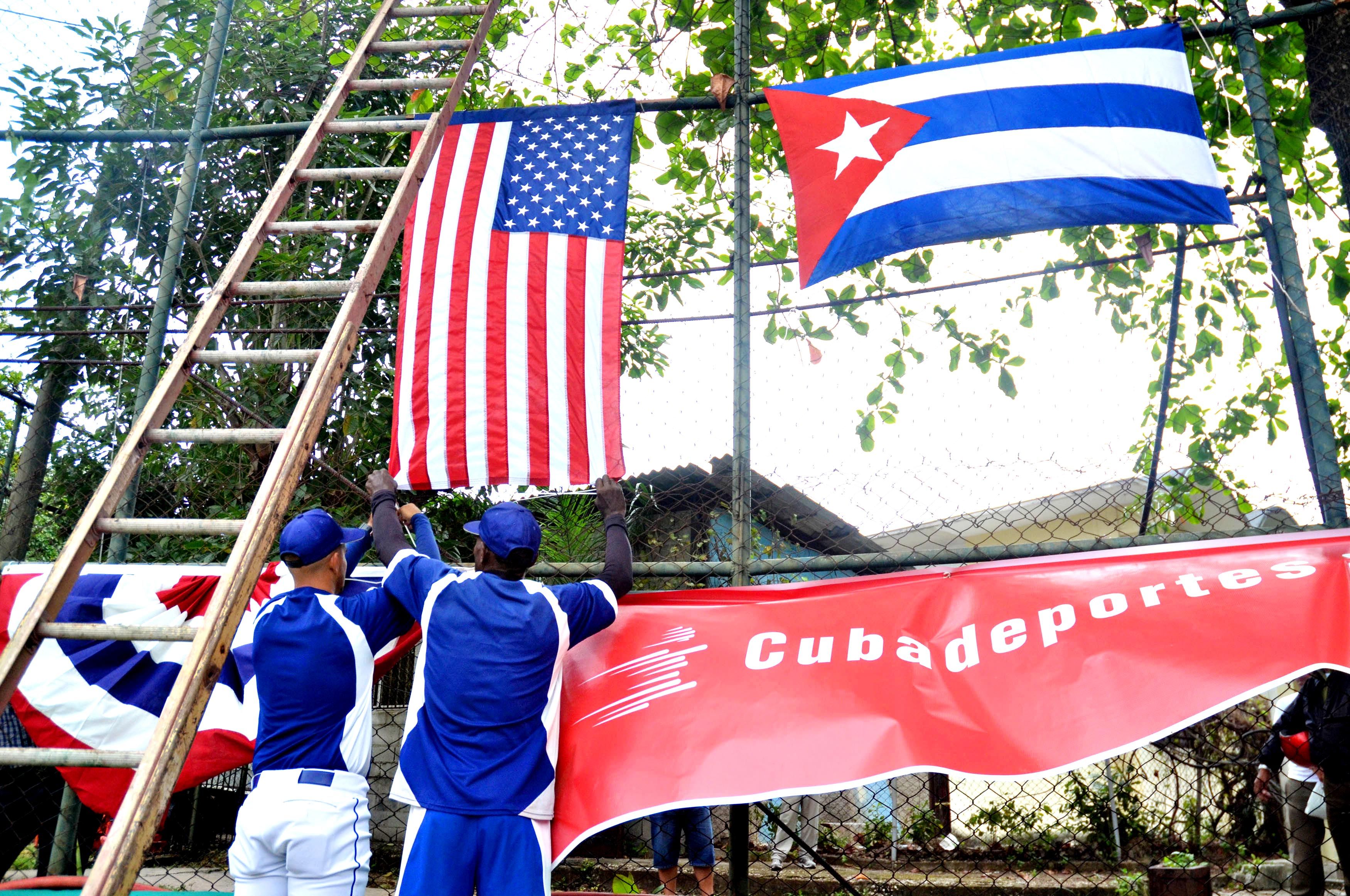 Jose Abreu has tools to trump recent Cuban MLB stars