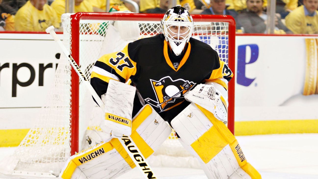 Jeff Zatkoff takes Stanley Cup down a water slide, because why not?