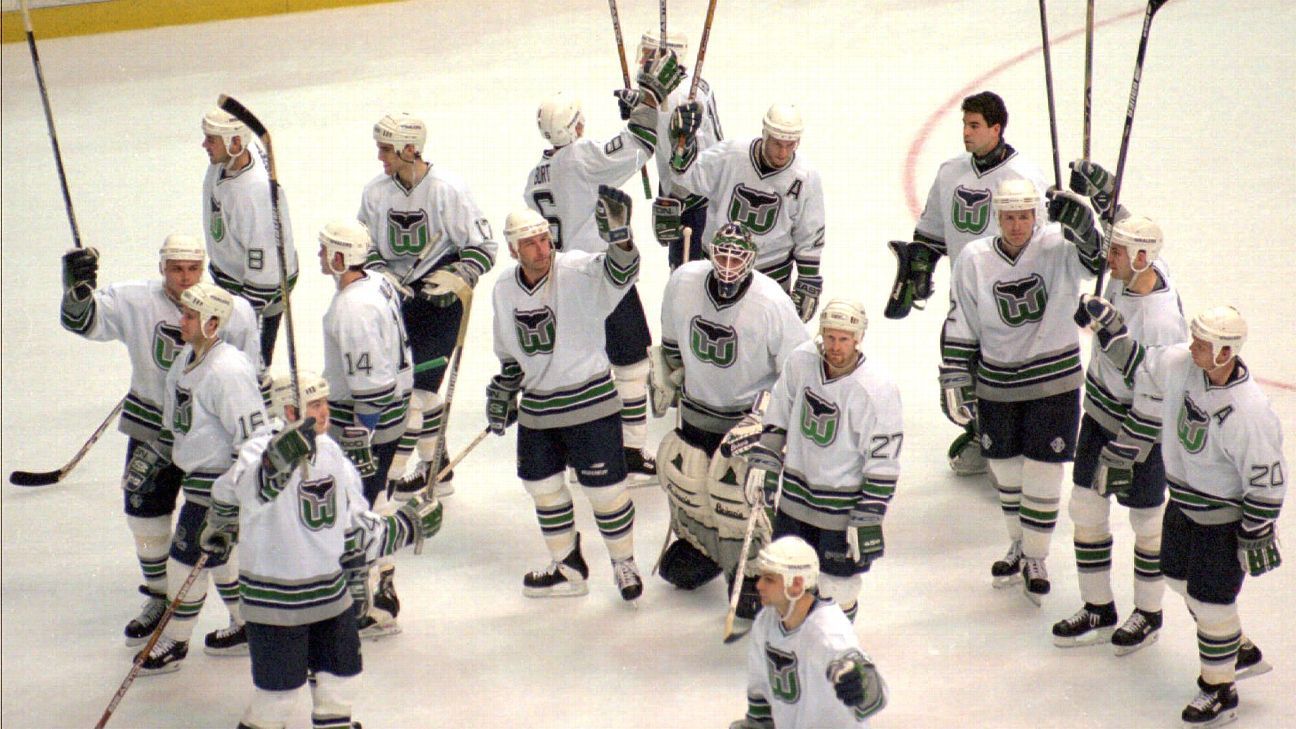 Hurricanes to bring back Whalers uniforms for 2 games - ESPN