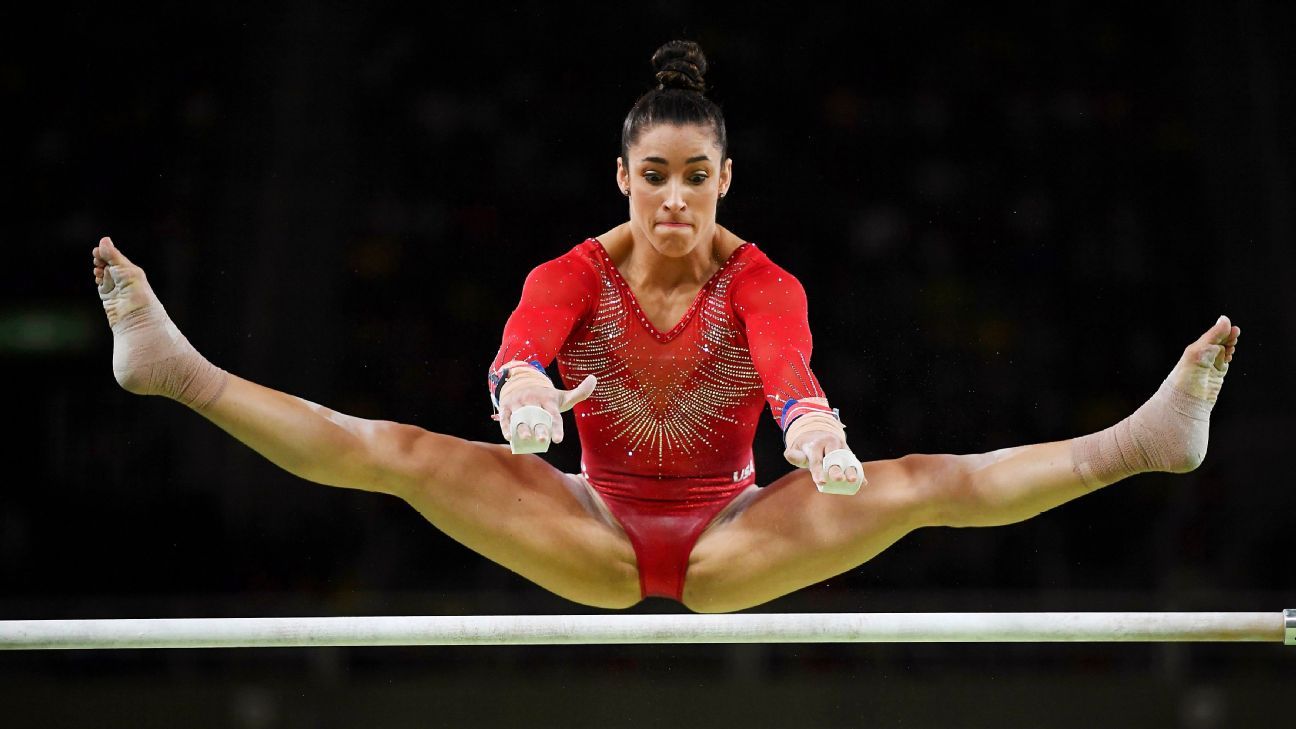 Aly Raisman РїРѕР·С‹