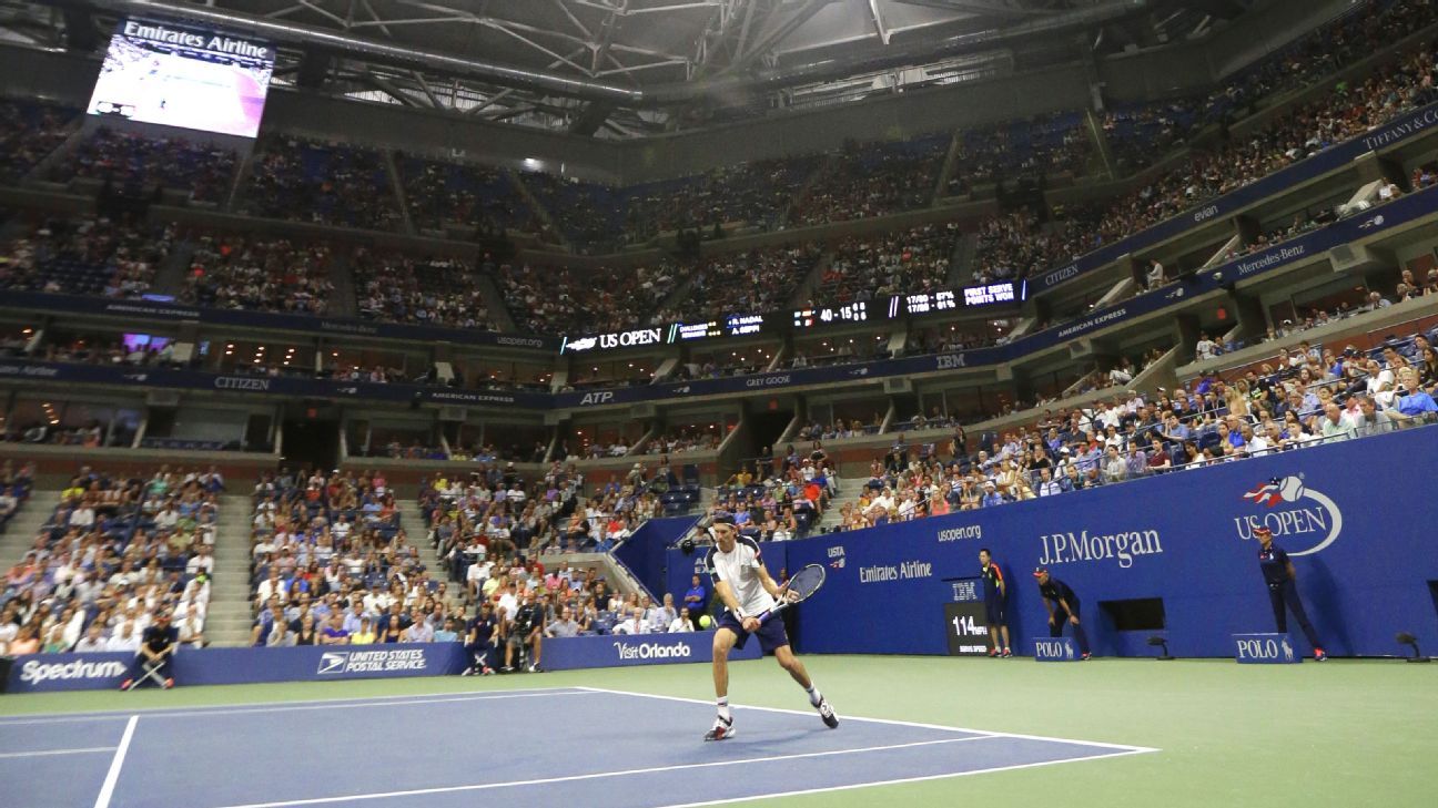 2016 US Open -- Tournament closes roof for first time during match - ESPN