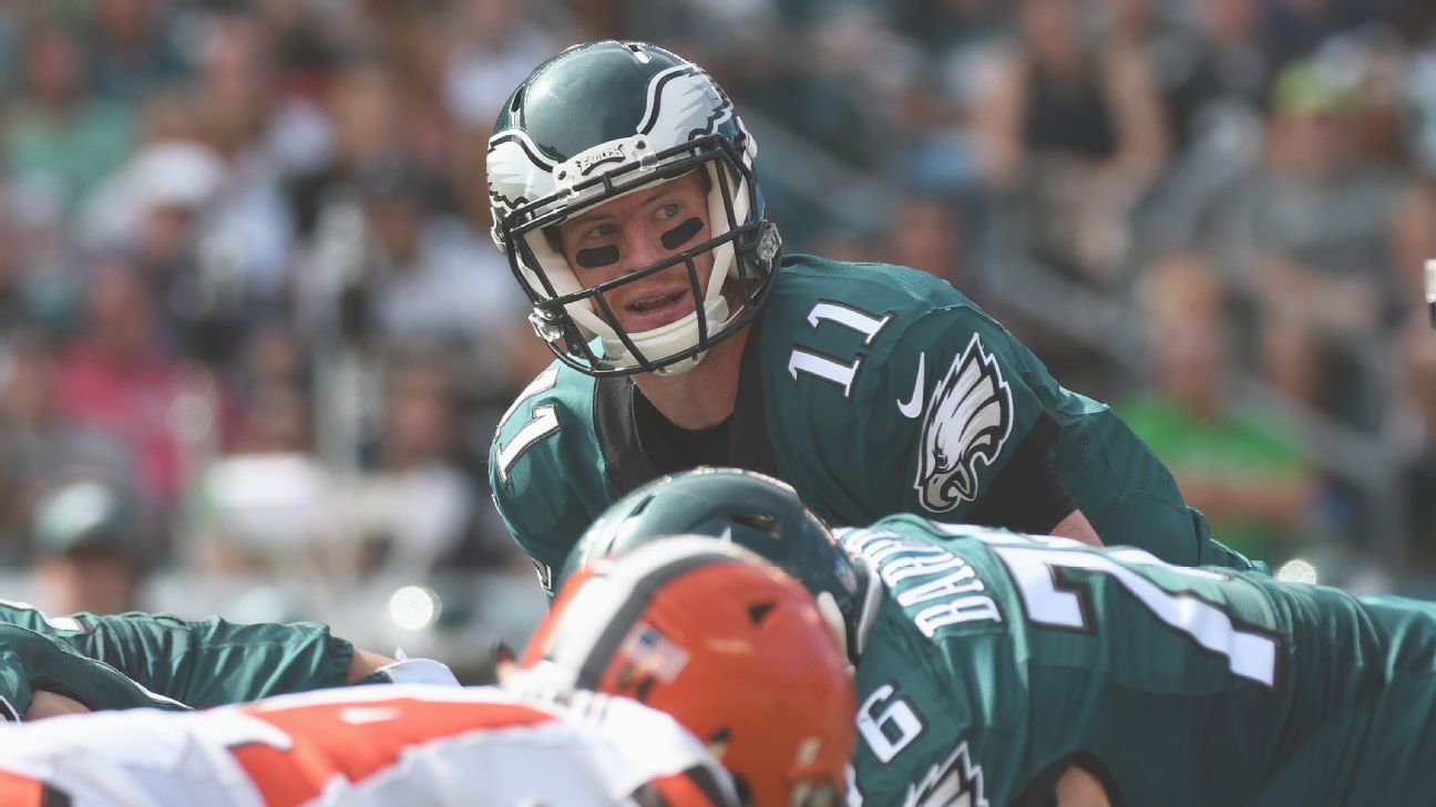 Wentz's shotgun gift well received by offensive linemen