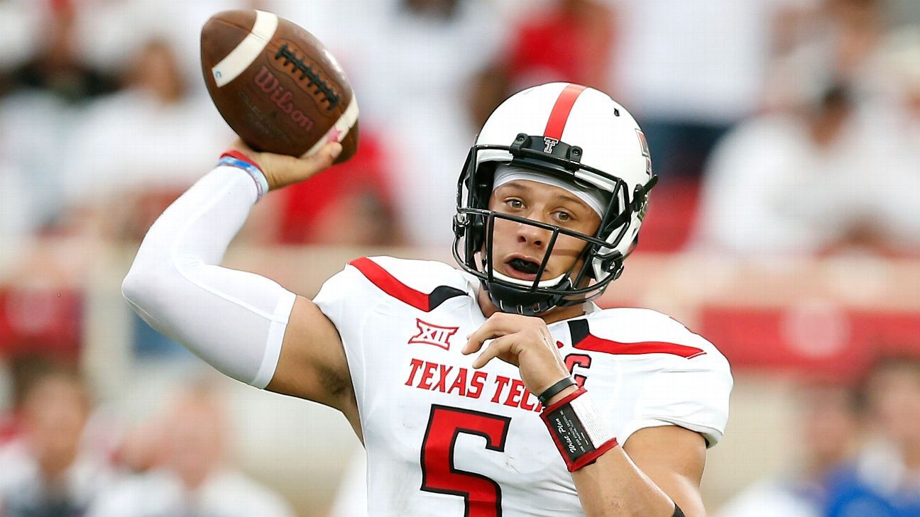 Former Texas Tech quarterback Patrick Mahomes to start final