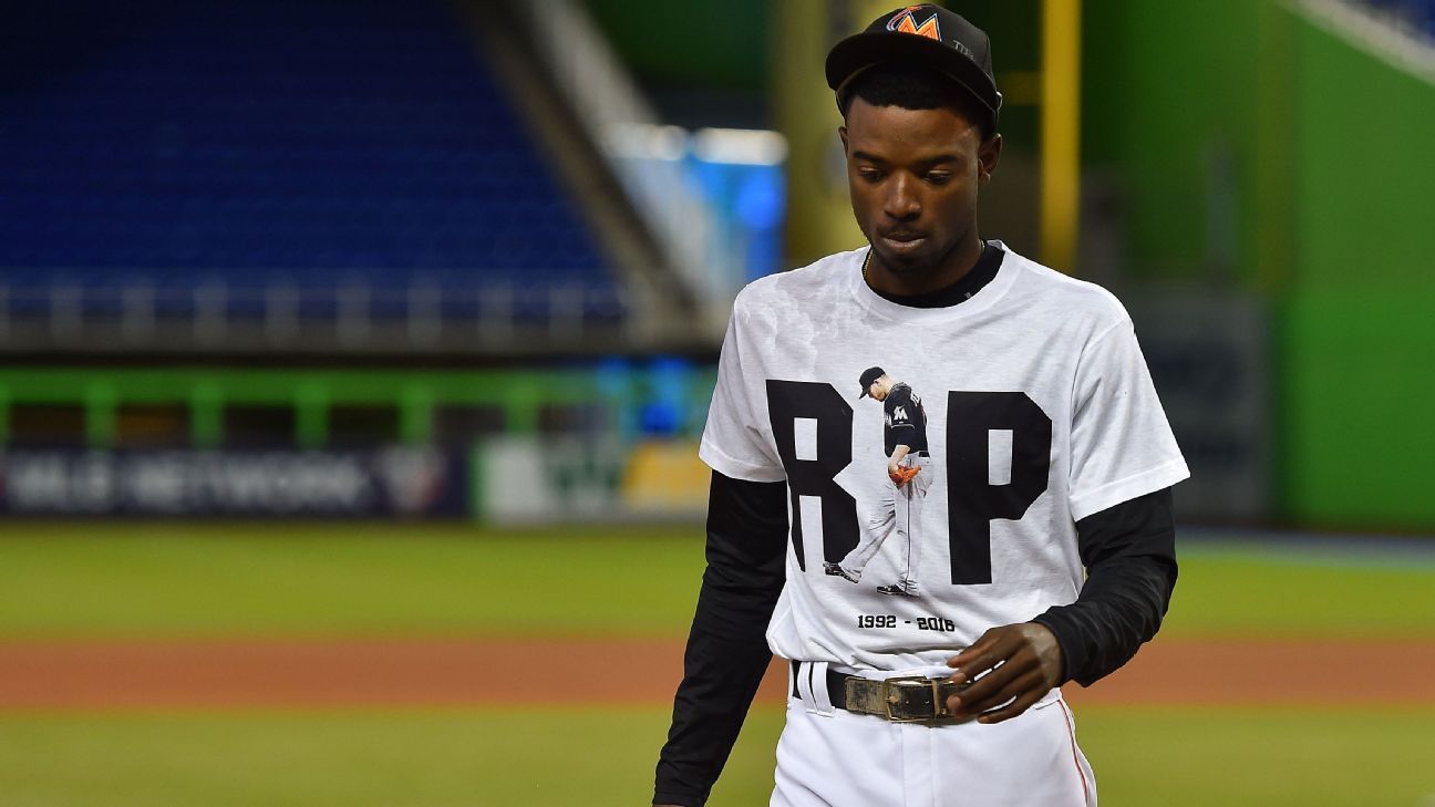 Dee Gordon of Miami Marlins leads off first game since Jose