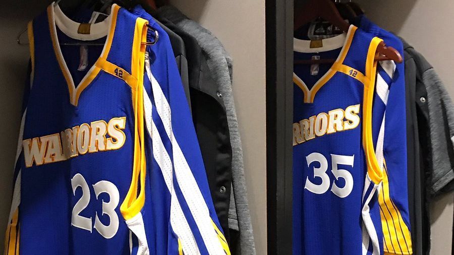 Golden State Warriors debut 'crossover' uniforms tonight - ESPN