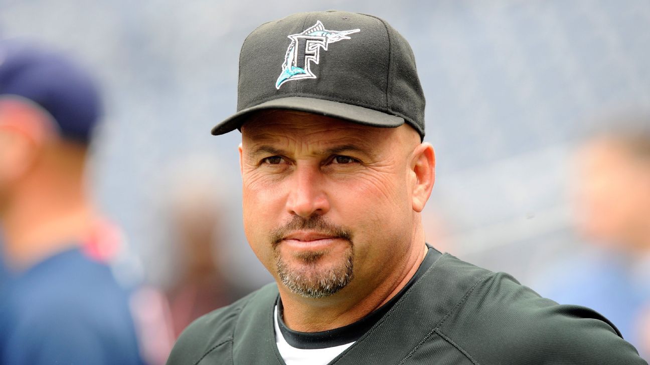 Fredi Gonzalez rejoins the Marlins as a third base coach - NBC Sports