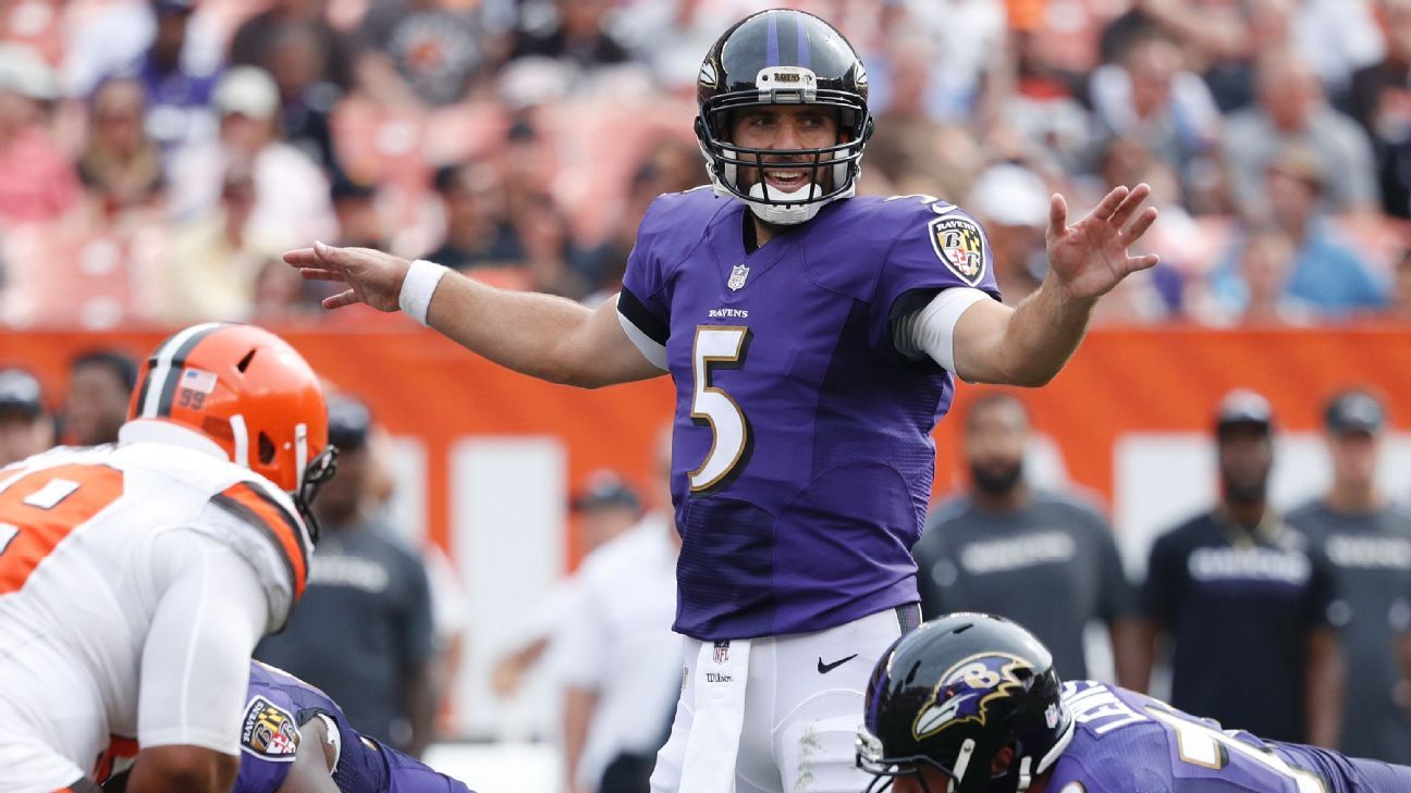 Baltimore Ravens Ray Lewis reacts with Joe Flacco after the game against  the New York Jets on Monday Night Football in week 1 of the NFL season at  New Meadowlands Stadium in