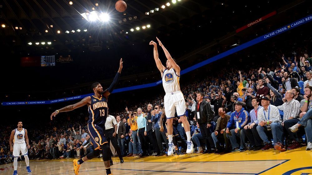 NBA champion Klay Thompson holds court in Ladera Sports Center