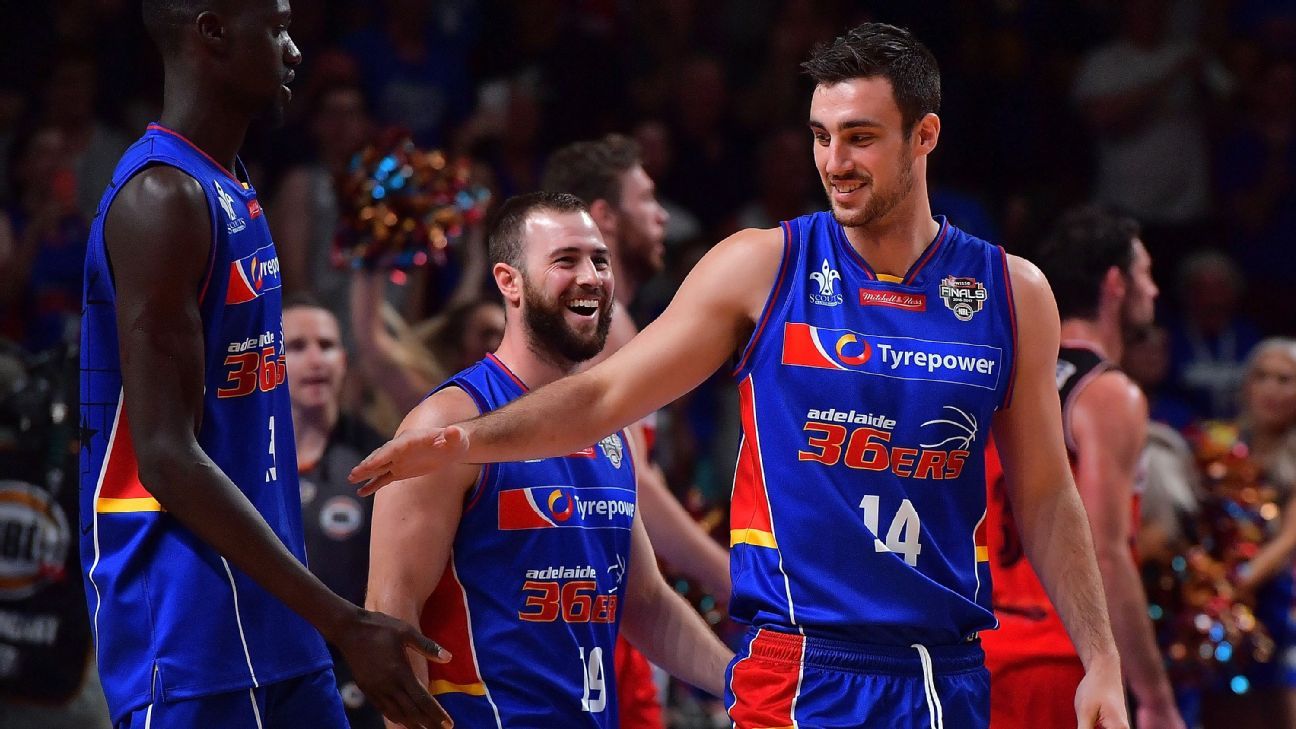 Adelaide 36ers strike first against Illawarra Hawks in NBL semifinal ...