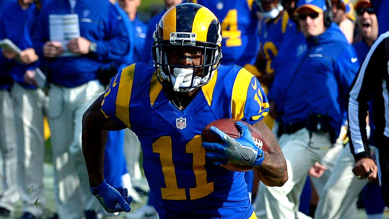 East Rutherford, New Jersey, USA. 5th Nov, 2017. Rams' wide receivers Tavon  Austin (11) and Michael Thomas (88) poses for a shot during NFL action  between the Los Angeles Rams and the