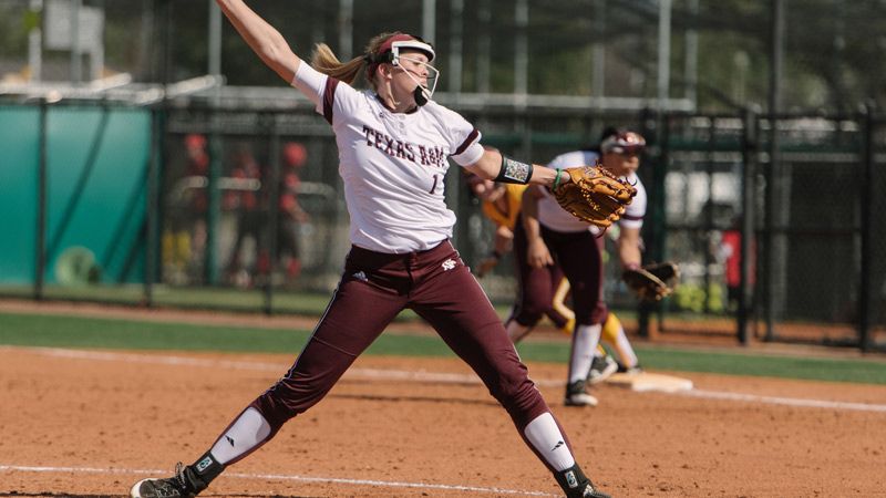 Show tabbed NFCA National Pitcher of the Week