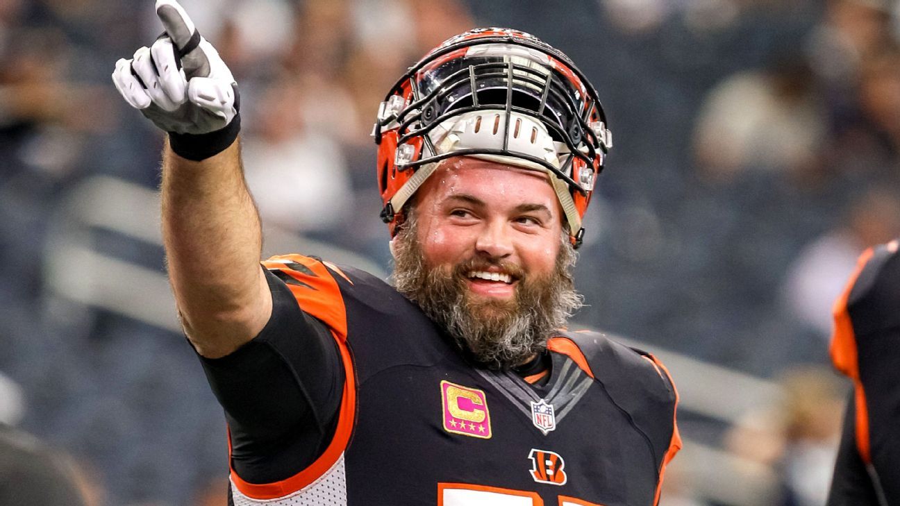 Pelatih Bengals Zack Taylor menertawakan pembicaraan reunifikasi Andrew Whitworth