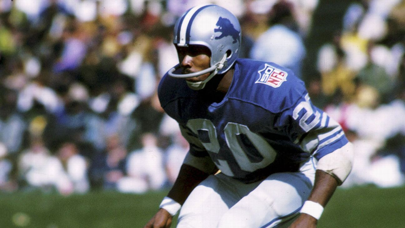 Detroit Lions great Lem Barney accuses pizza chain of racial