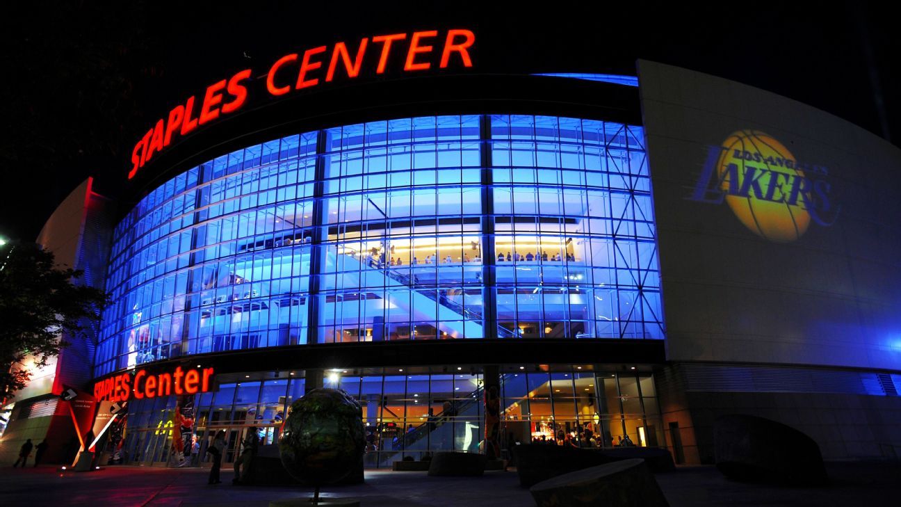 Lakers will not host fans at Staple Center until further notice