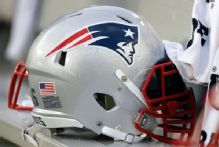 Jon Morris, former AFL and NFL center with Patriots, dies at 84