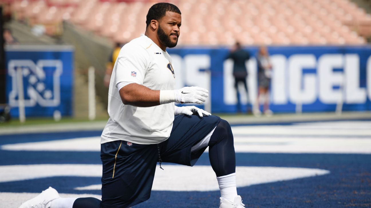 Aaron Donald Workout Plan Rams Aaron Donald Looks Absolutely Jacked In Offseason Workout