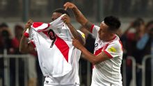 Com homenagens a Guerrero, Peru bate Nova Zelândia e volta à Copa após 36 anos
