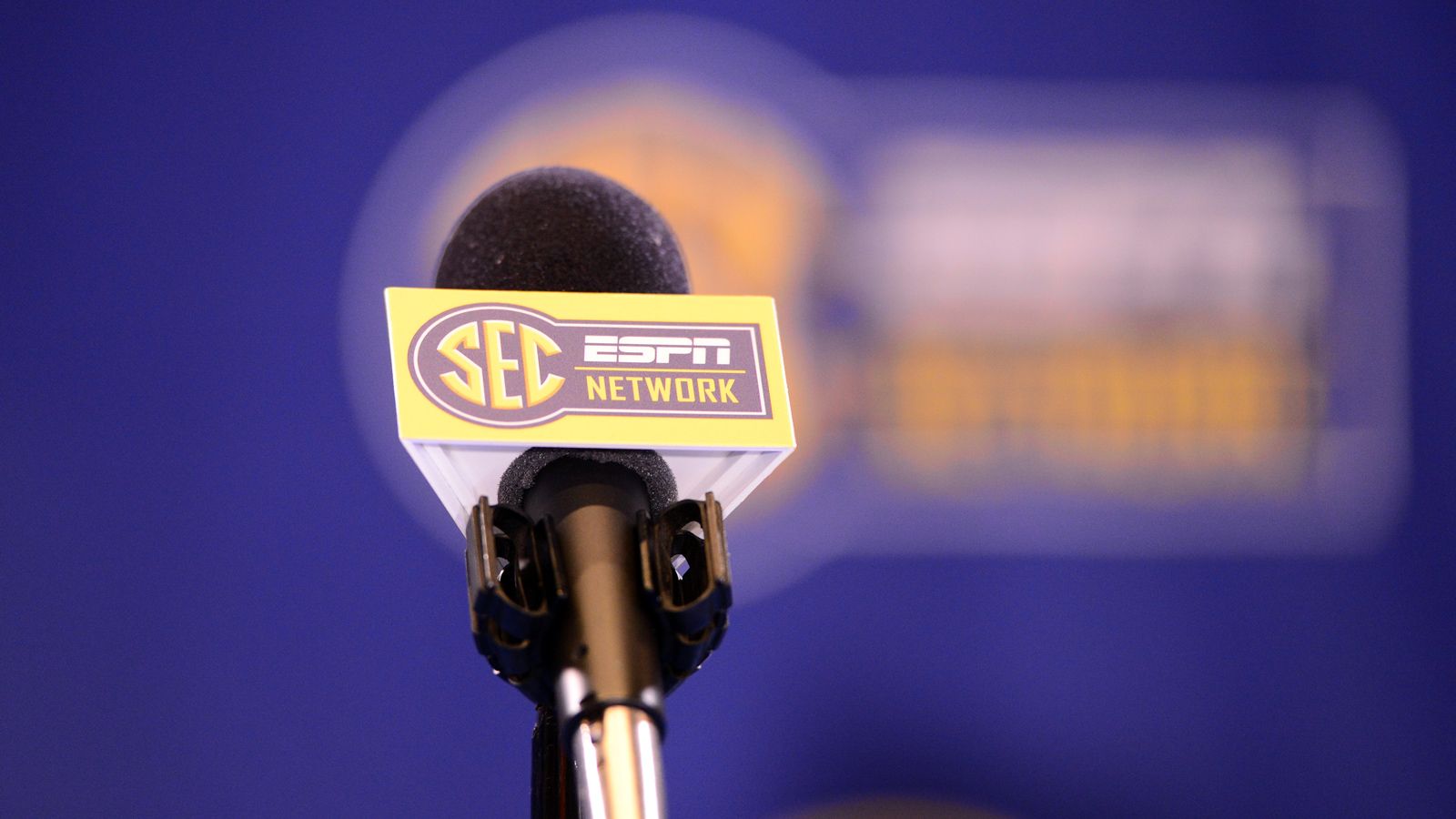 McFarland, Spears to be SEC Network Analysts – LSU