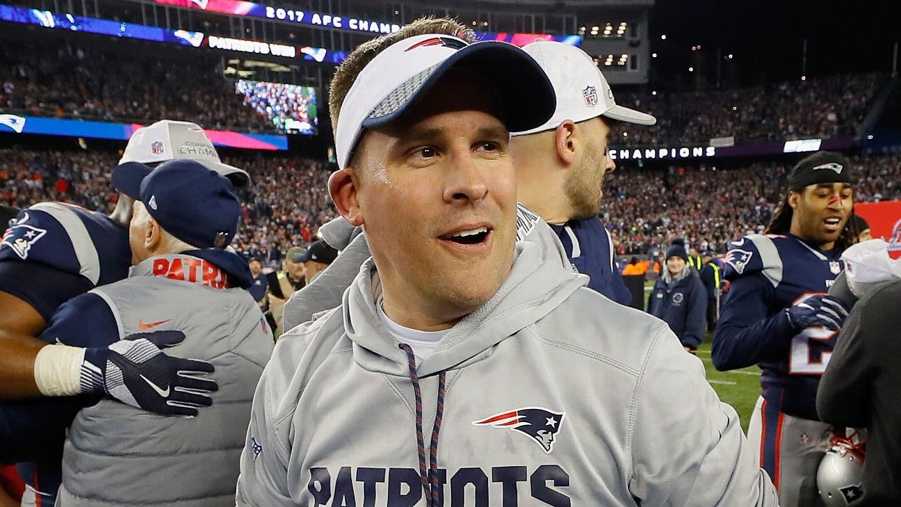 Colts-Patriots renew NFL rivalry smeared by McDaniels, DeflateGate.