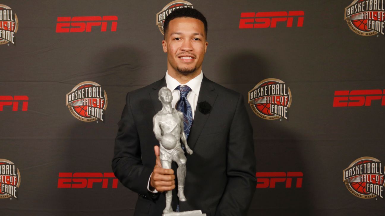 Jalen Brunson of Villanova Wildcats wins John R. Wooden Award ESPN