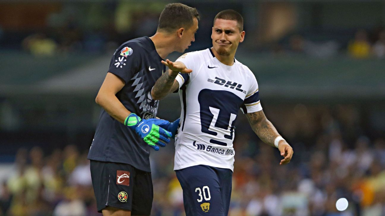 Castillo se reencuentra con Herrera, al que grito que 'le entregaran la Copa'
