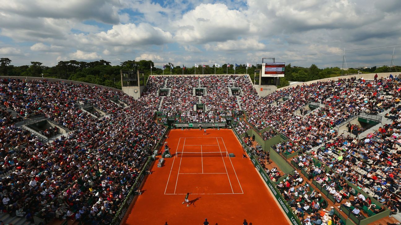 2nd roof ready in time for French Open, Olympics