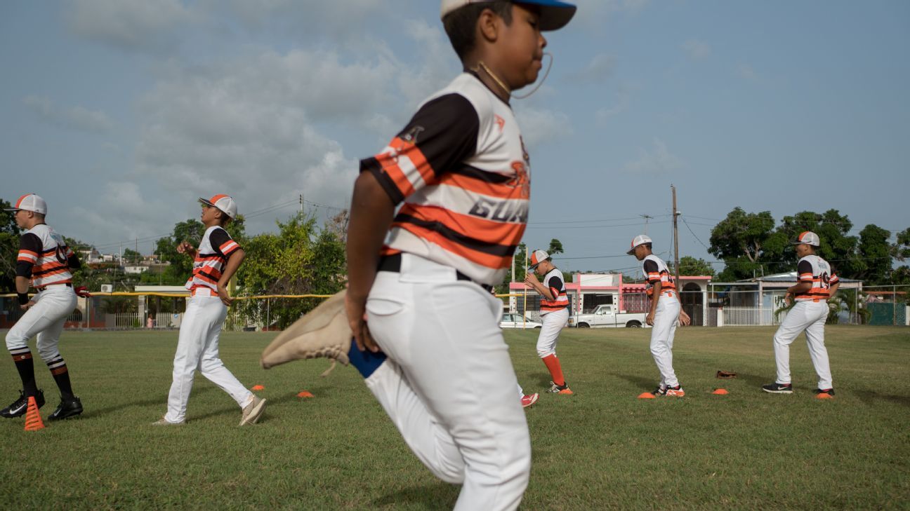 Alvarado Intermediate School Matadors Fanthread™ Youth Southpaw Baseball  Jersey