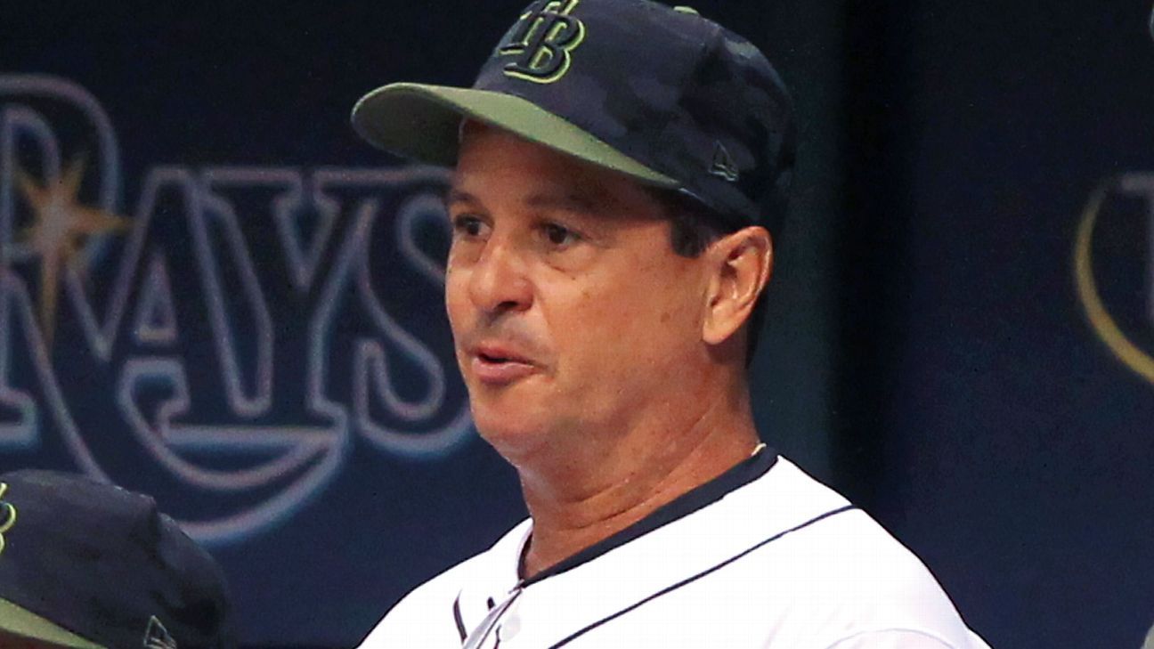 Blue Jays hire Rays bench coach Charlie Montoyo to be manager