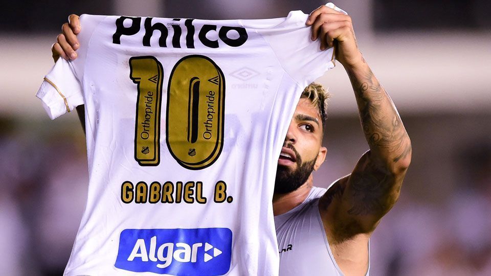 Em alta no Flamengo, ex-Meninos da Vila reencontram Santos em crise