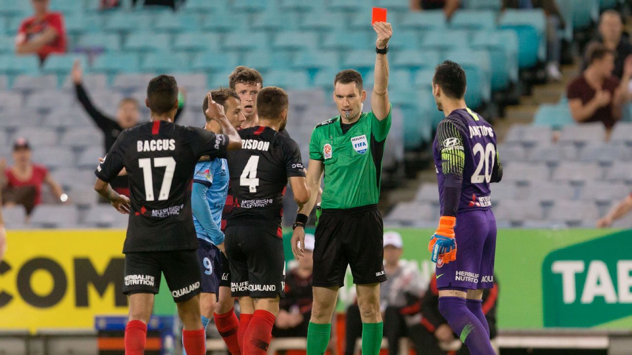 Referees strike over as Football Australia reaches deal