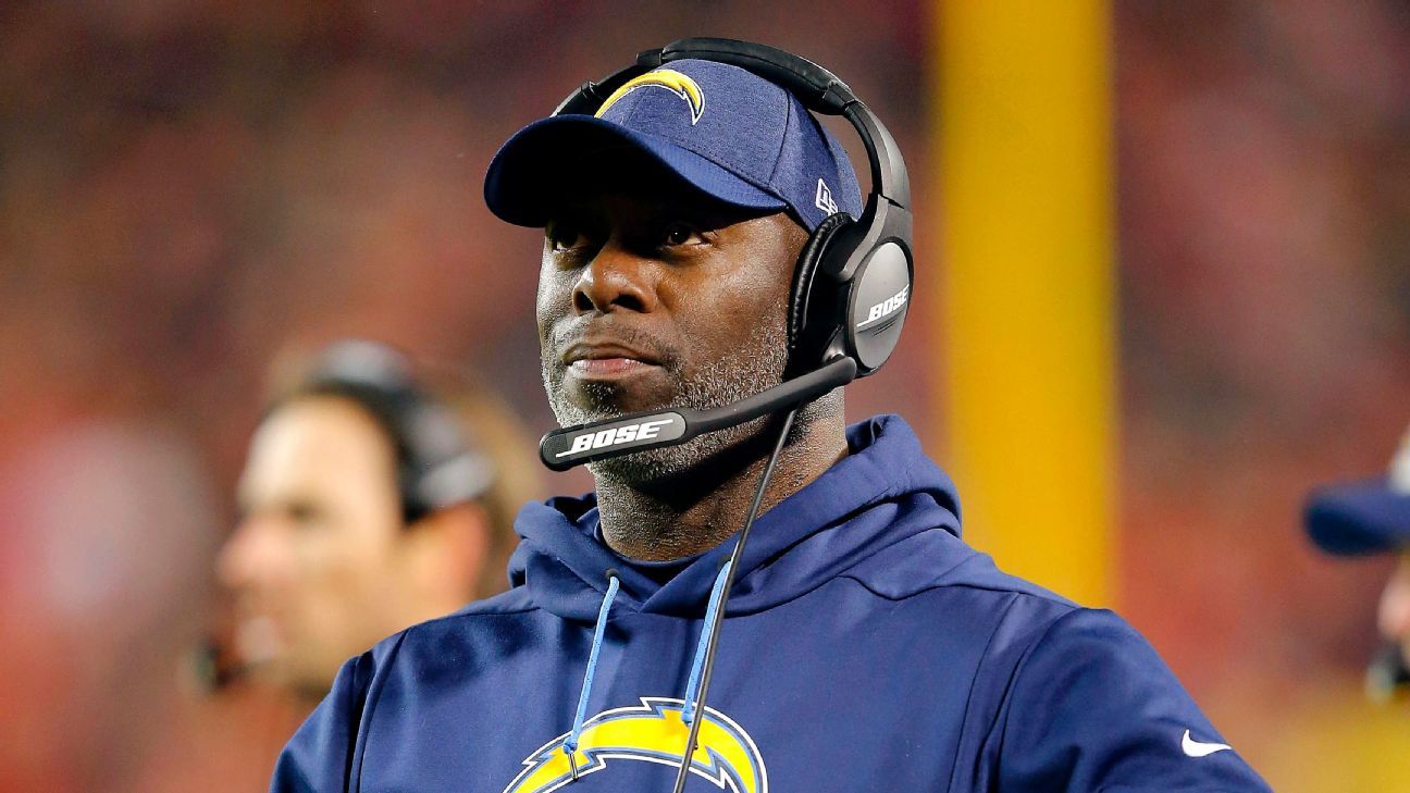 49ers add former Chargers head coach Anthony Lynn to coaching staff