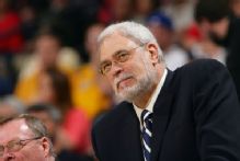 Lakers to unveil statue of Hall of Fame coach Phil Jackson