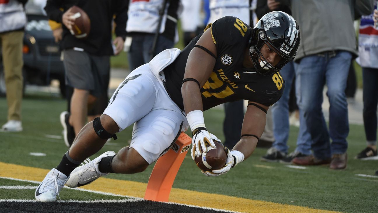 Missouri Te Albert Okwuegbunam Says Hes Entering Nfl Draft