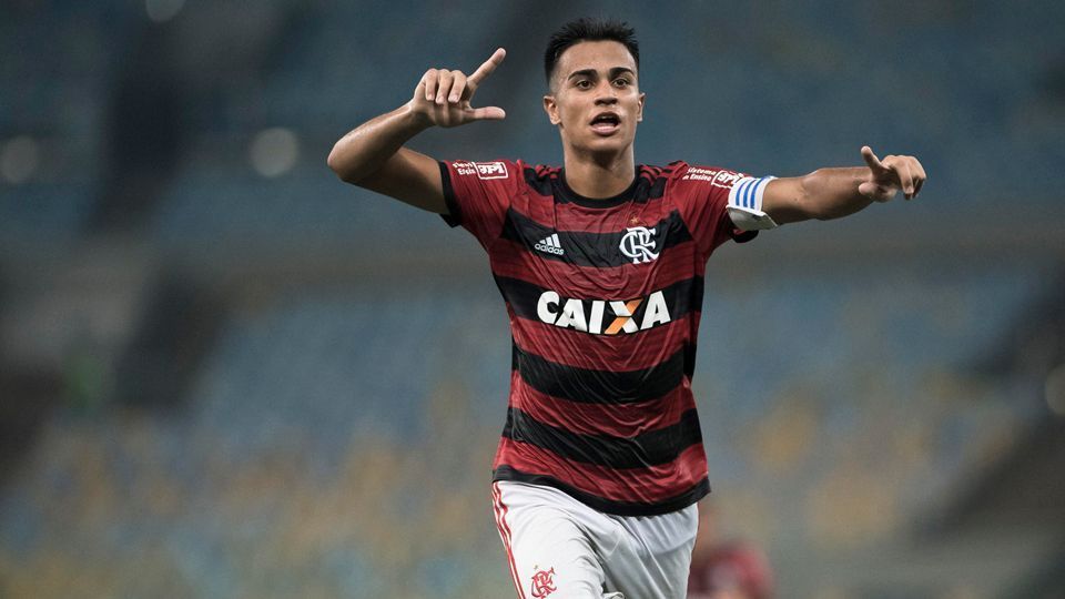 Reinier provoca Botafogo e alvinegros lembram 'passado botafoguense' do  ex-Flamengo - FogãoNET