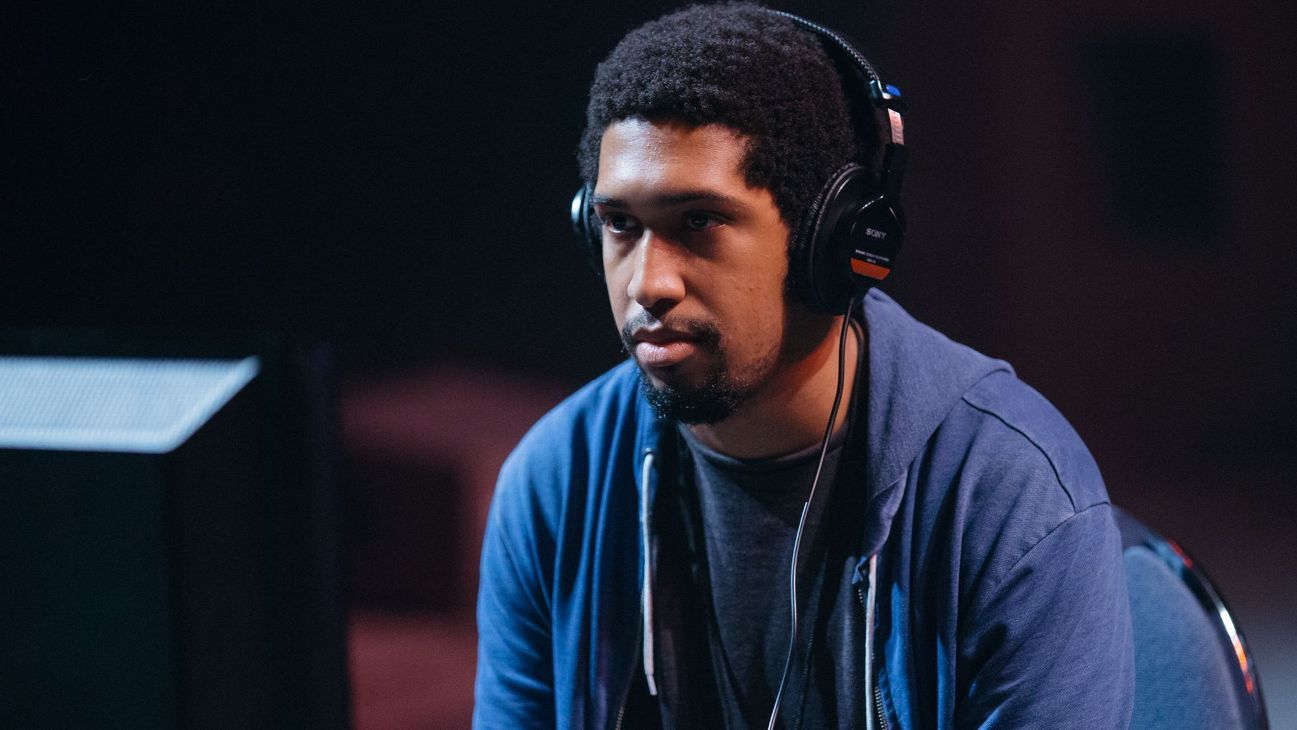T1 Signs Anti And Larry Lurr For Super Smash Bros Ultimate