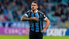 Ex-Flamengo e Grêmio, Felipe Vizeu é anunciado por time da Série B do Brasileirão
